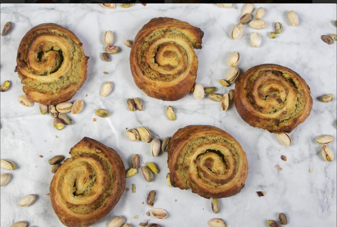 FROZEN - PARVE - Roll Pistachio (5kg/11lbs)
