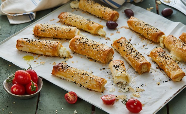 FROZEN - DAIRY - Bourekas Cheese Phyllo Fingers (5kg/11lbs)